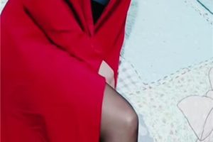 丝袜诱惑的风骚小骚女