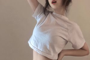 体验极品纯情少女