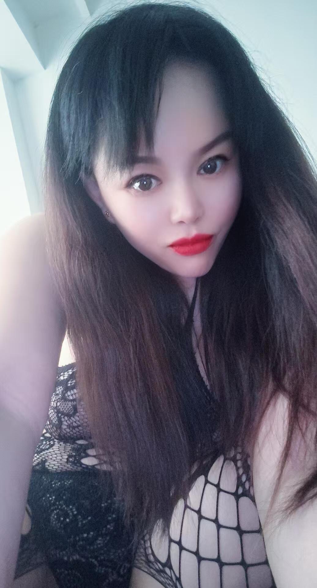 个人服务超级好的小姐姐