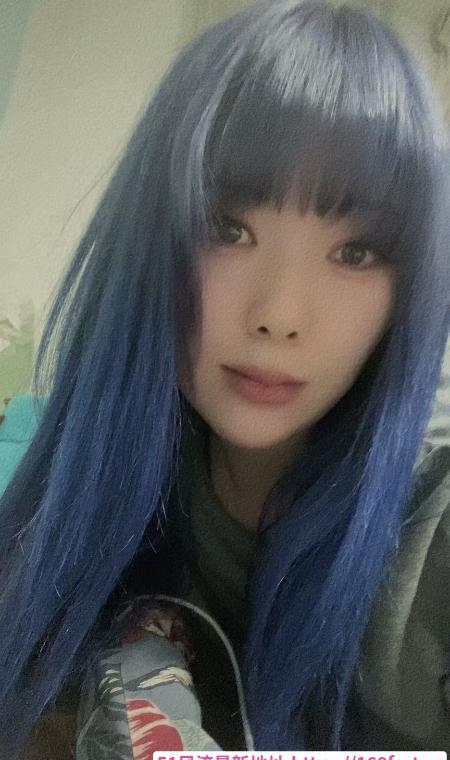 美臀安安